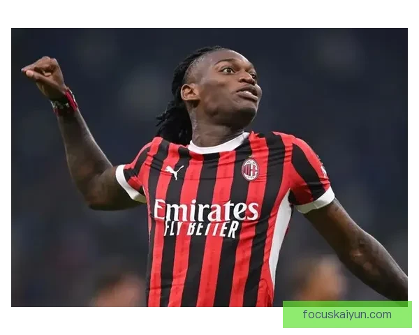 莱奥边路表现稳定，持续成为球队进攻的威胁因素